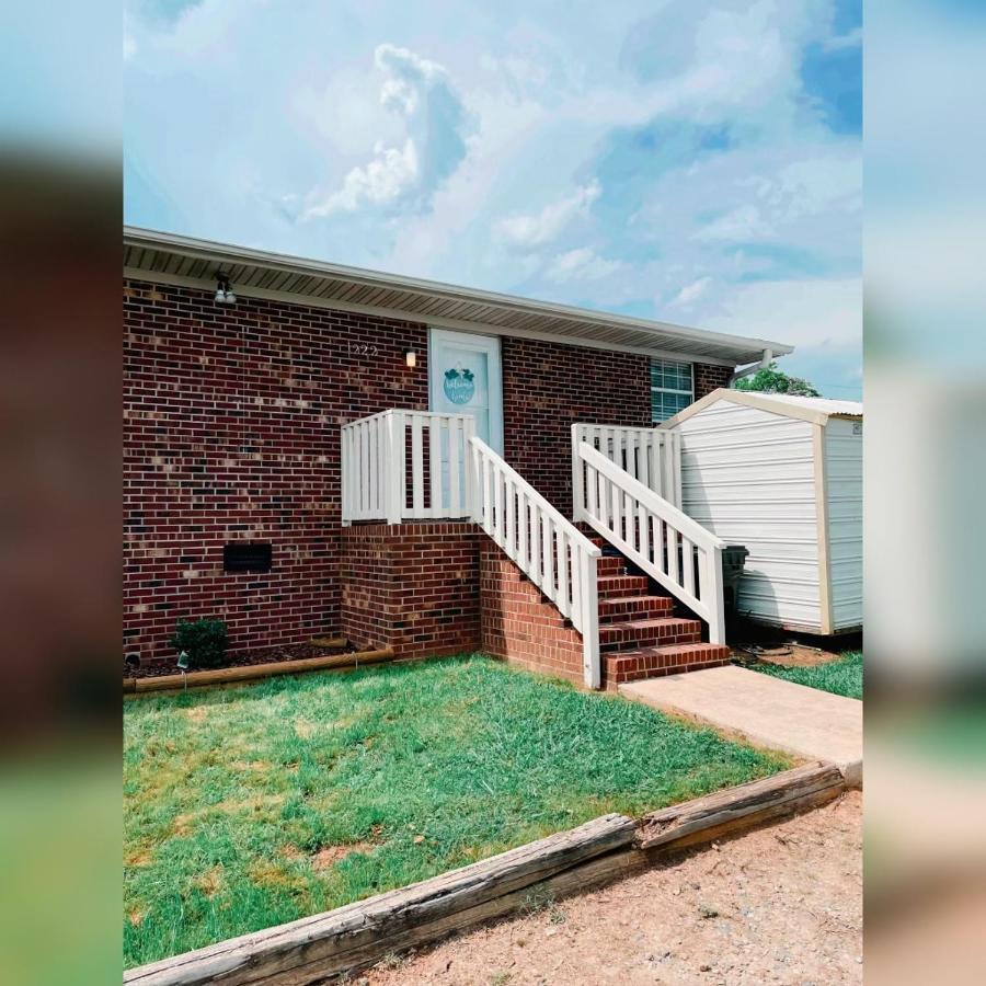 Spacious 1King Bd/2Queen Bd/* 1 Mile From I-85 Lexington Eksteriør billede